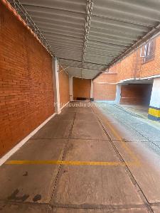Apartamento en venta en Santa Barbara Central, Bogotá · foto 3 de 18