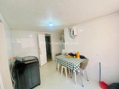 Apartamento en venta en Santa Barbara Central, Bogotá · foto 5 de 18