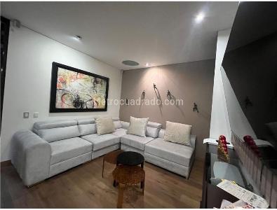Apartamento de 3 alcobas en venta en La Cabrera, Bogotá, 242 m² · foto 16 de 19