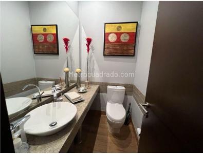 Apartamento de 3 alcobas en venta en La Cabrera, Bogotá, 242 m² · foto 19 de 19