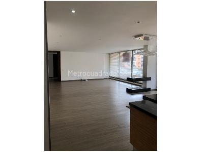 Apartamento en venta en Chico Norte Iii, Bogotá · foto 4 de 16