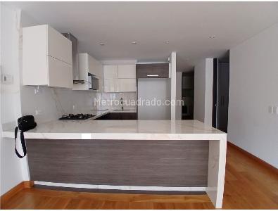 Apartamento de 3 alcobas en venta en Santa Paula, Bogotá, 129 m² · foto 2 de 20
