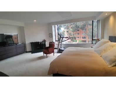 Apartamento en venta en Los Rosales, Bogotá · foto 8 de 17