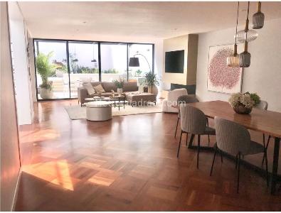 Casa de 3 alcobas en venta en Santa Barbara Alta, Bogotá, 630 m² · foto 2 de 20