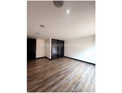 Apartamento en venta en Chico Navarra, Bogotá · foto 4 de 17