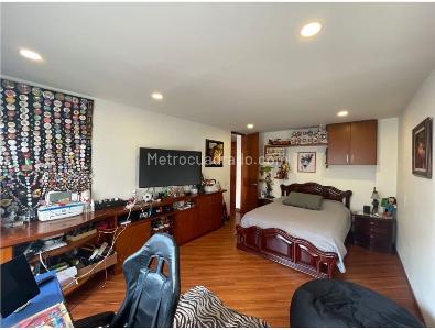 Apartamento de 3 alcobas en venta en Santa Barbara, Bogotá, 300 m² · foto 11 de 15