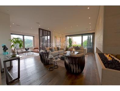 Apartamento de 3 alcobas en venta en Chico Reservado, Bogotá, 320 m² · foto 6 de 20