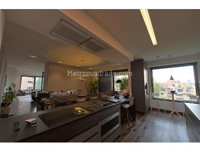 Apartamento de 3 alcobas en venta en Chico Reservado, Bogotá, 320 m² · foto 3 de 20