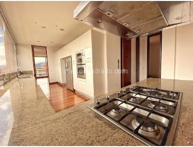 Apartamento de 4 alcobas en venta en La Cabrera, Bogotá, 546 m² · foto 14 de 20