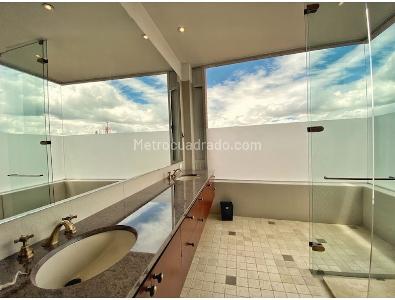 Apartamento de 4 alcobas en venta en La Cabrera, Bogotá, 546 m² · foto 15 de 20