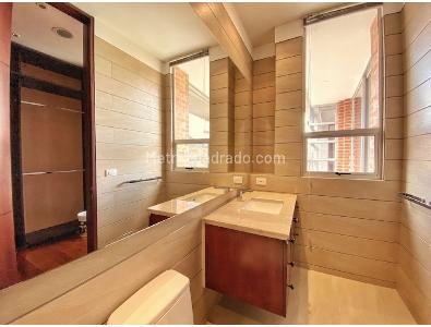 Apartamento de 4 alcobas en venta en La Cabrera, Bogotá, 546 m² · foto 18 de 20