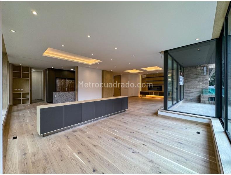 Piso – Bogotá, El Refugio - Más