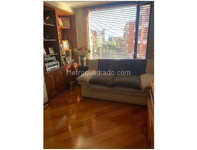 Apartamento en venta en Santa Barbara Occidental, Bogotá · foto 3 de 17