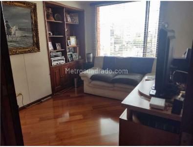 Apartamento en venta en Santa Barbara Occidental, Bogotá · foto 4 de 17