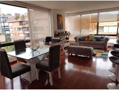 Apartamento de 3 alcobas en venta en Santa Barbara Occidental, Bogotá, 125 m² · foto 2 de 20