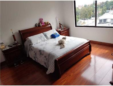 Apartamento de 3 alcobas en venta en Santa Barbara Occidental, Bogotá, 125 m² · foto 6 de 20