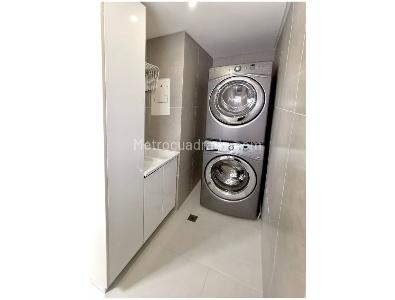 Apartamento en venta en Santa Barbara, Bogotá · foto 5 de 10