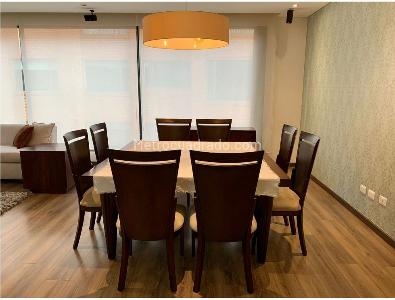 Apartamento de 3 alcobas en venta en La Carolina, Bogotá, 168 m² · foto 8 de 11