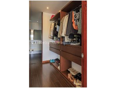 Apartamento de 1 alcoba en venta en Chico, Bogotá, 65 m² · foto 11 de 20