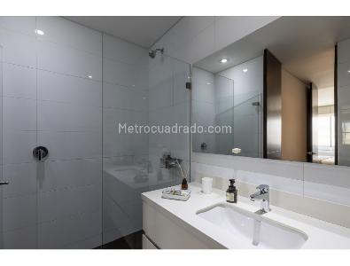 Apartamento de 1 alcoba en venta en Chico, Bogotá, 65 m² · foto 13 de 20