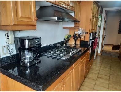 Apartamento en venta en Santa Paula, Bogotá · foto 3 de 10