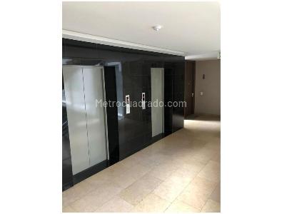 Apartamento de 3 alcobas en venta en Parque Del Chico, Bogotá, 193 m² · foto 6 de 20