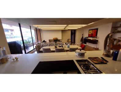 Apartamento de 3 alcobas en arriendo en Santa Ana Occidental, Bogotá, 210 m² · foto 15 de 18