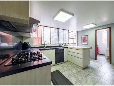 Apartamento en venta en Quintas De Santa Barbara, Bogotá · foto 19 de 20