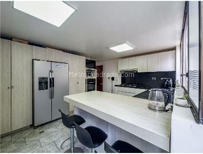 Apartamento en venta en Quintas De Santa Barbara, Bogotá · foto 4 de 20