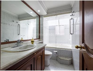 Apartamento en venta en Quintas De Santa Barbara, Bogotá · foto 7 de 20
