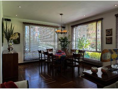 Apartamento de 3 alcobas en venta en Altos De Santa Barbara, Bogotá, 240 m² · foto 7 de 19