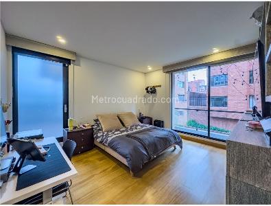 Apartamento de 2 alcobas en venta en Chico Navarra, Bogotá, 87 m² · foto 12 de 18