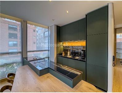 Apartamento de 2 alcobas en venta en Chico, Bogotá, 99 m² · foto 3 de 18
