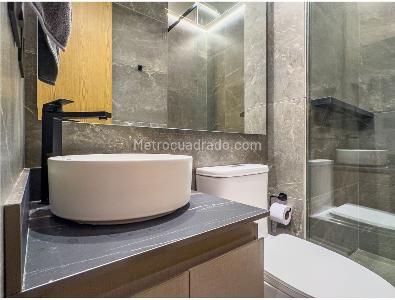 Apartamento de 2 alcobas en venta en Chico, Bogotá, 99 m² · foto 4 de 18