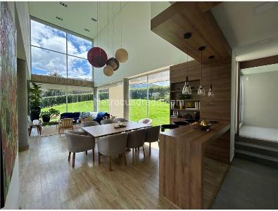 Casa de 2 alcobas en venta en La Calera, La Calera, 1553 m² · foto 7 de 20