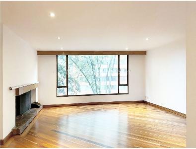 Apartamento en venta en Chico Norte, Bogotá · foto 2 de 12