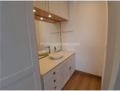 Apartamento en venta en Chico Norte, Bogotá · foto 6 de 17