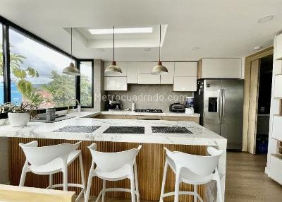 Apartamento de 3 alcobas en venta en Santa Paula, Bogotá, 188 m² · foto 7 de 15