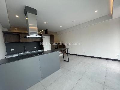 Apartamento en venta en Chico Virrey, Bogotá · foto 4 de 13