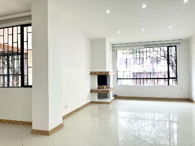 Apartamento de 3 alcobas en venta en Contador Cedritos, Bogotá, 97 m² · foto 7 de 15
