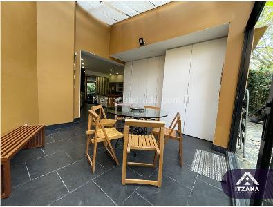 Casa de 5 alcobas en venta en Bosque Izquierdo, Bogotá, 485 m² · foto 3 de 20
