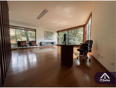 Casa de 5 alcobas en venta en Bosque Izquierdo, Bogotá, 485 m² · foto 4 de 20