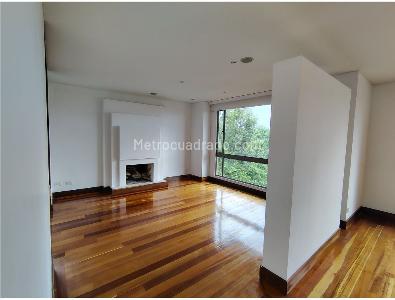 Apartamento de 3 alcobas en venta en Balcones De Lindaraja, Bogotá, 200 m² · foto 12 de 20