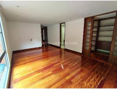 Apartamento de 3 alcobas en venta en Balcones De Lindaraja, Bogotá, 200 m² · foto 5 de 20