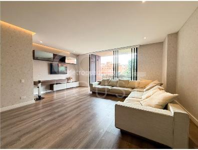 Apartamento en venta en Los Rosales, Bogotá · foto 15 de 17