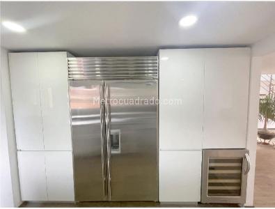 Apartamento de 4 alcobas en venta en San Patricio, Bogotá, 255 m² · foto 8 de 9