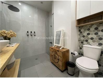 Apartamento de 2 alcobas en venta en El Virrey, Bogotá, 94 m² · foto 14 de 19