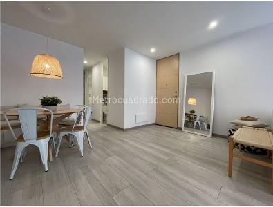 Apartamento de 2 alcobas en venta en El Virrey, Bogotá, 94 m² · foto 2 de 19