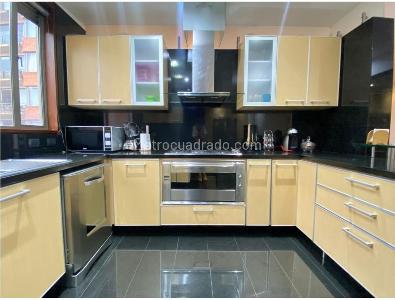 Apartamento en arriendo en Chico Reservado, Bogotá · foto 4 de 20