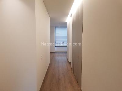 Apartamento de 3 alcobas en venta en Cabrera Chico, Bogotá, 243 m² · foto 19 de 20